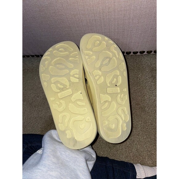Alexander McQueen Rubber Slides - Picture 4 of 7